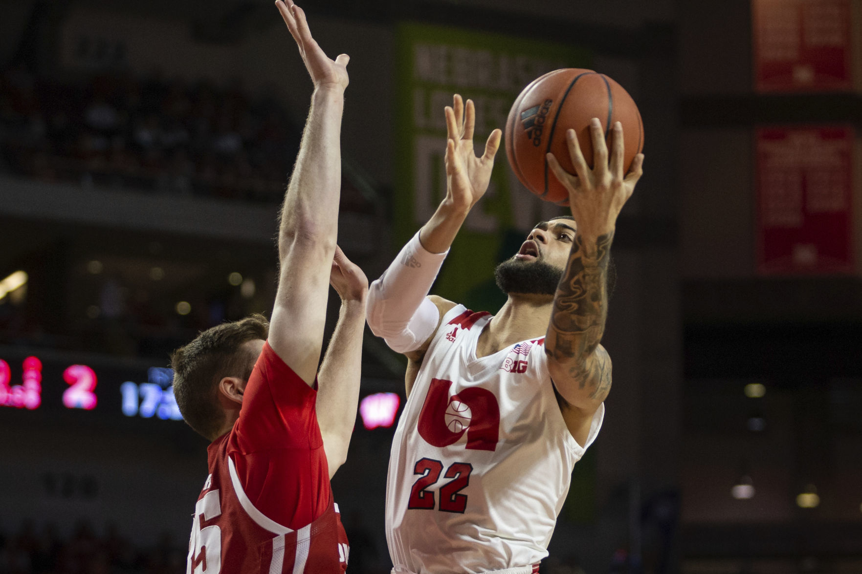 Badgers 81, Cornhuskers 64
